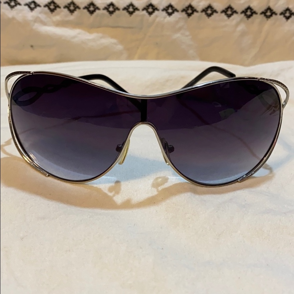 Sunglasses ✨FINAL PRICE✨